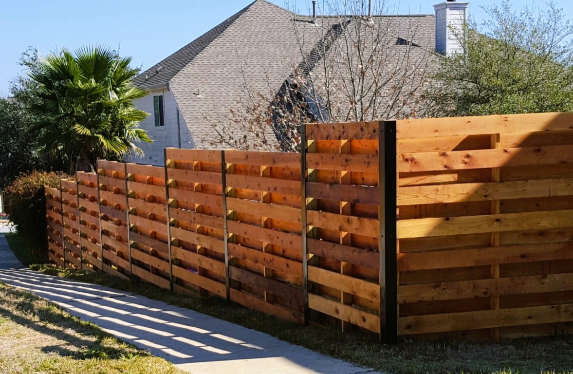 Beautiful modern horizontal wood fence installation in Tulare, CA